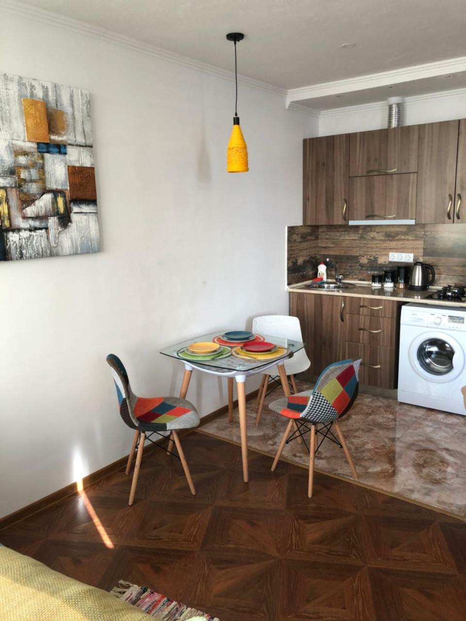 Cozy Bright Apartment With Amazing Sea View Batoumi Extérieur photo